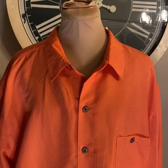 NWOT Island republic, men’s button-down shirt. - Picture 4 of 5